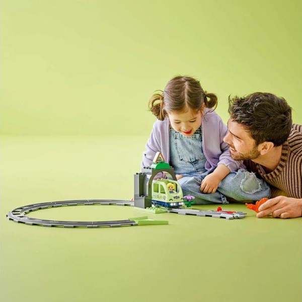 LEGO DUPLO 10425 Tunel sa šinama – komplet za proširenje