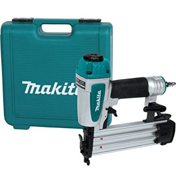 MAKITA Pneumatski zabijač eksera AF506