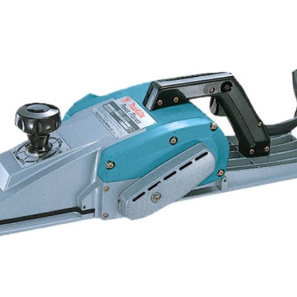 MAKITA Tesarsko rende 1806B