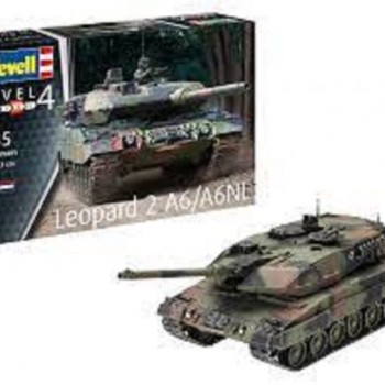 REVELL Maketa Leopard 2 A6/A6NL